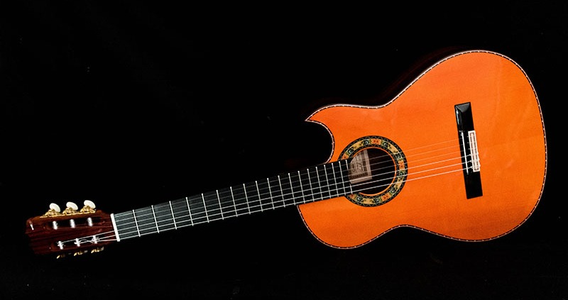 innovaciones tecnológicas en la construcción de guitarras artesanales