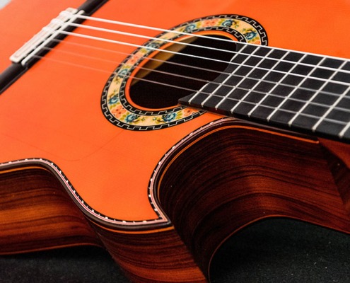 características de la guitarra española