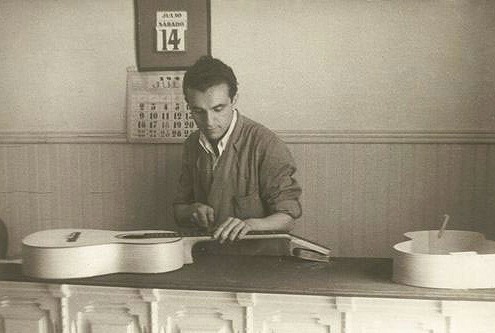 Proceso de fabricación de una guitarra