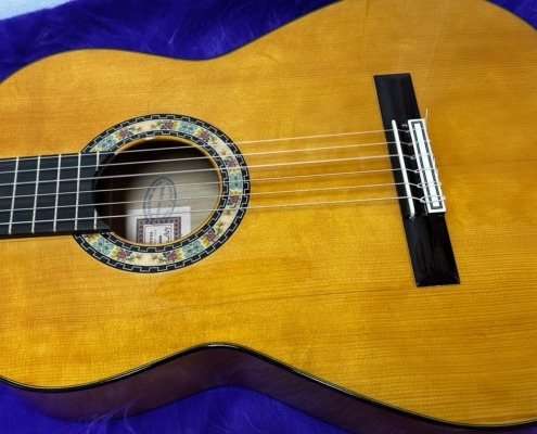 Mejor guitarra española para principiantes