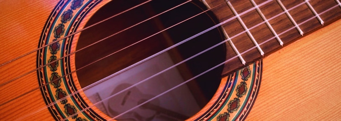 canciones que suenan mejor en guitarra española